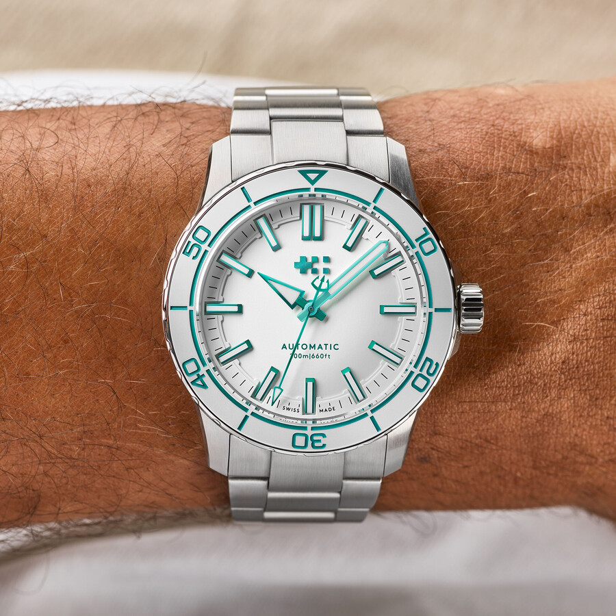 c60 trident reef christopher ward
