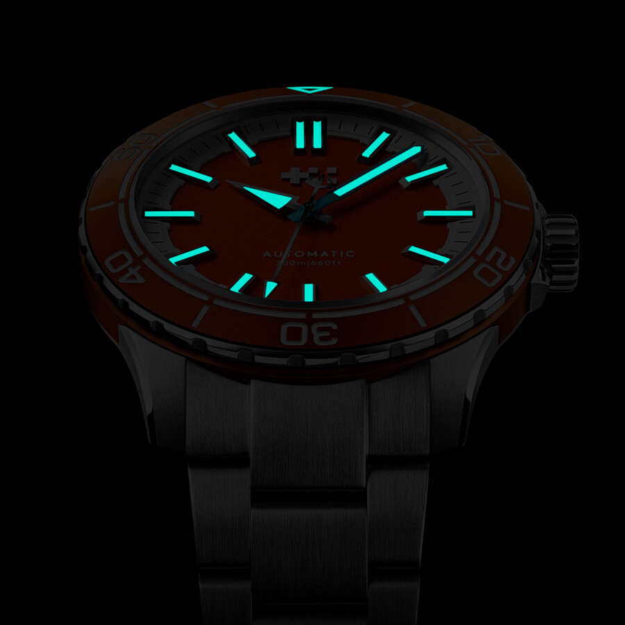 c60 trident reef christopher ward